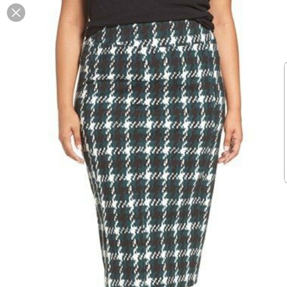 Melissa McCarthy Seven7 Dresses & Skirts - Melissa McCarthy skirt Melissa McCarthy Seven7 Dresses & Skirts - Melissa McCarthy skirt